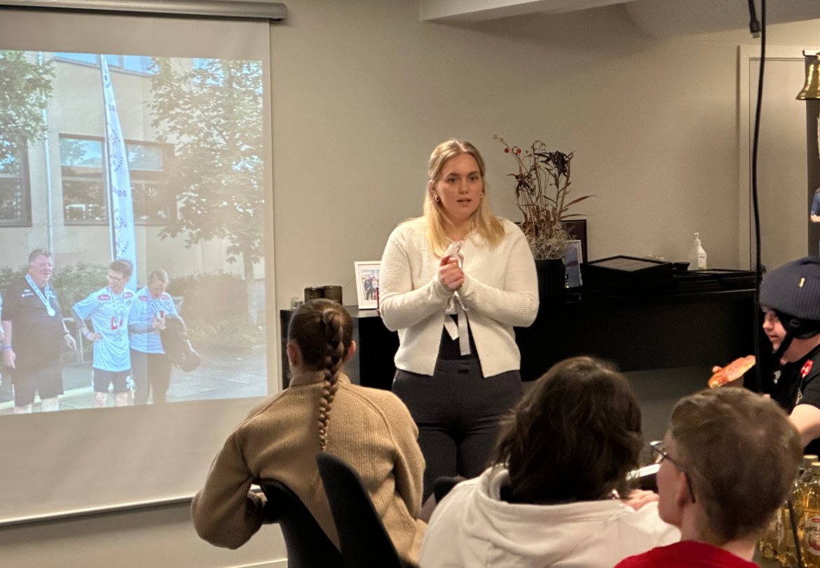 Marianne Larsen leia programmet