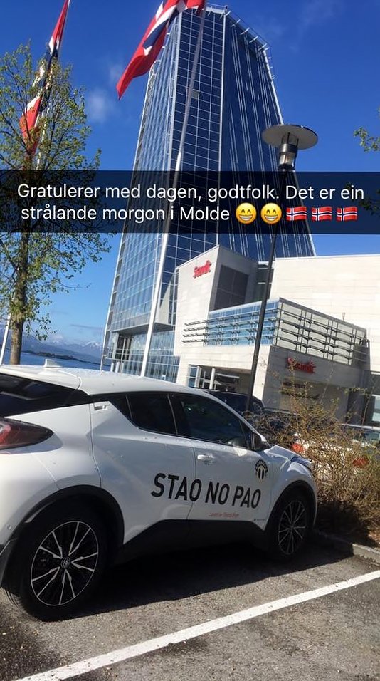 Det var meir hyggeleg å reisa heim med C-HR'en etter å ha vunne mot Molde 16. mai i 2017.