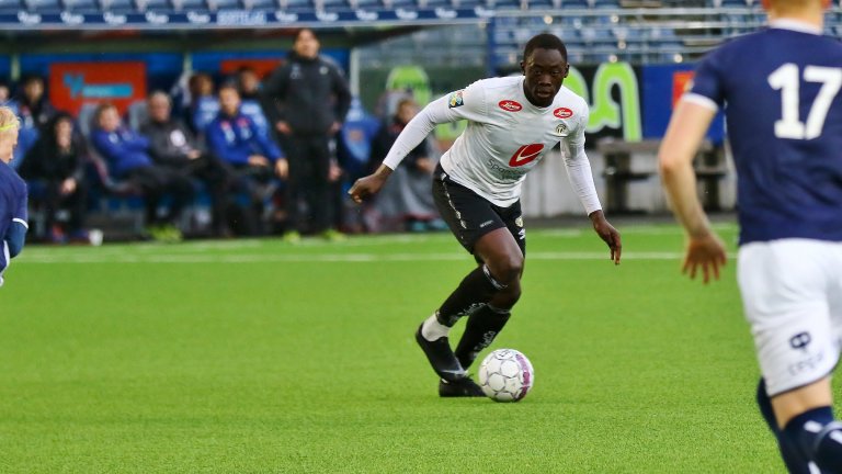 Akor Adams vs Viking