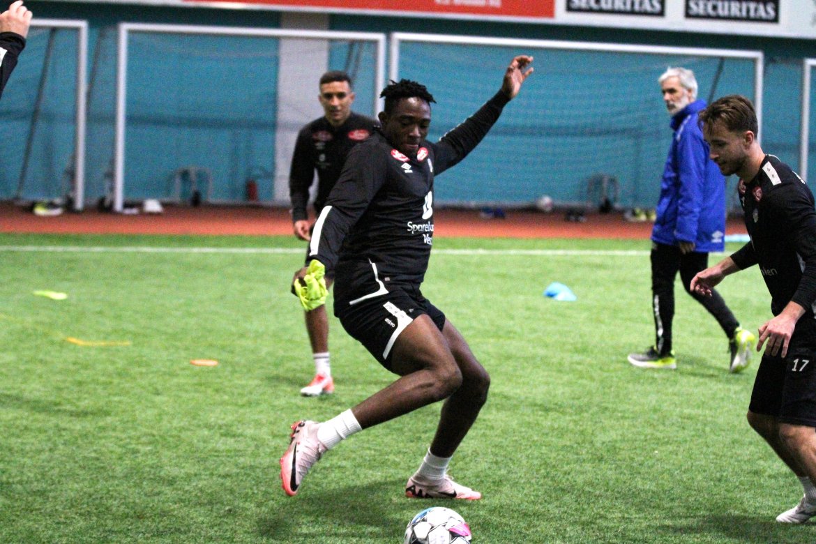Midtstoppar Jamal Haruna